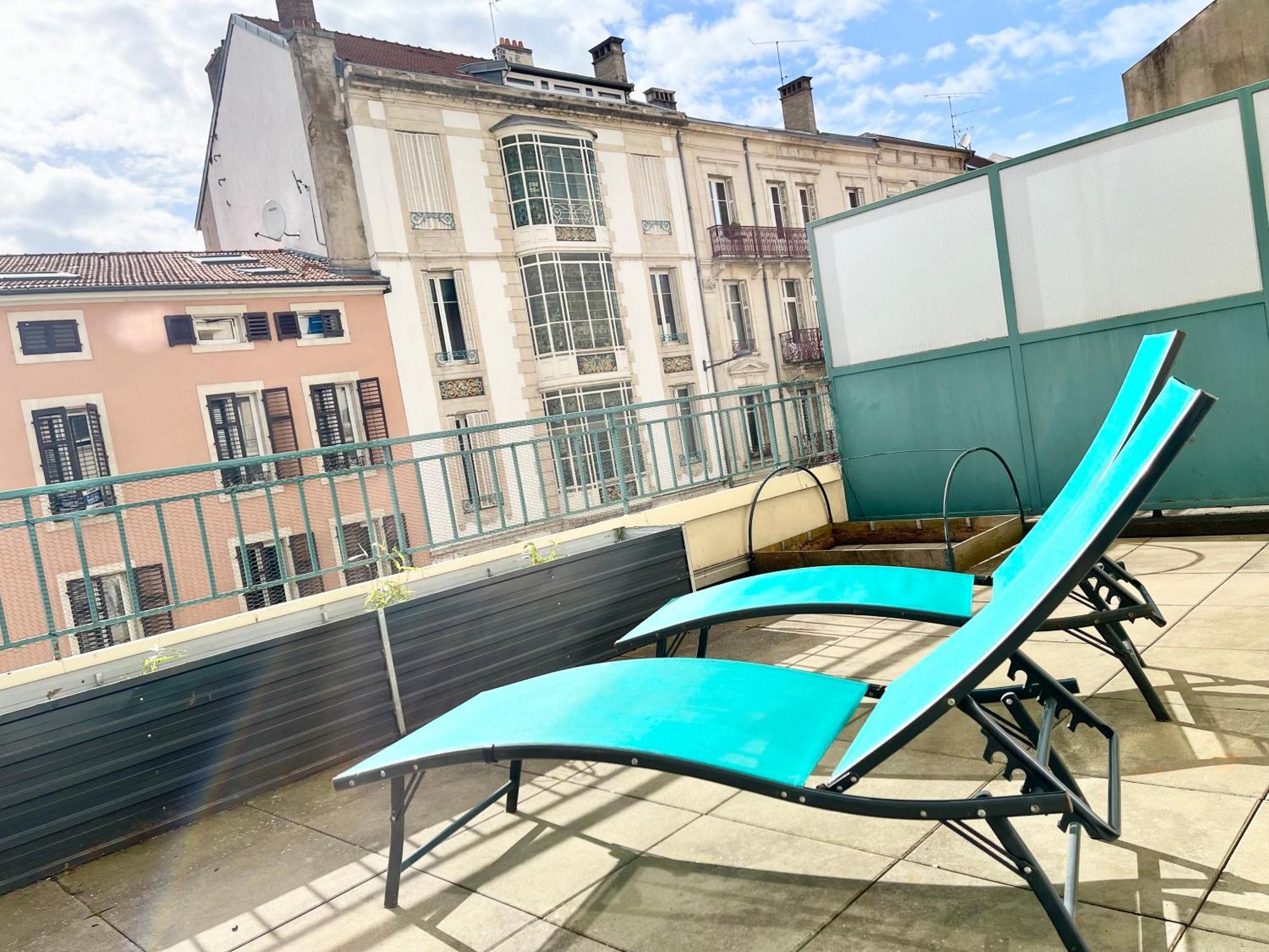 Moderne T2 - Gare